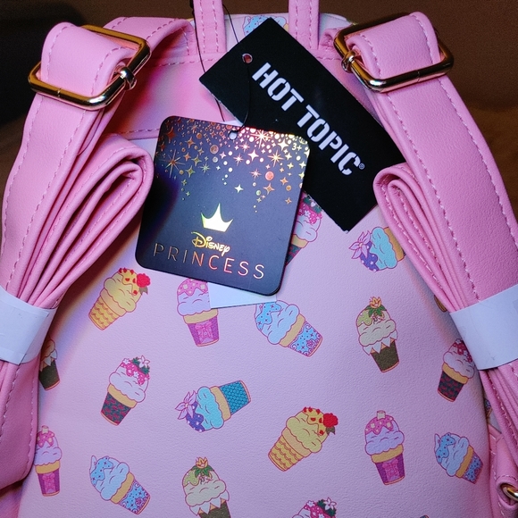 BNWT Loungefly Princess AOP Ice cream Bag (SOLD) - Picture 6 of 6
